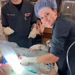 photo of a vet tech during their first surgury